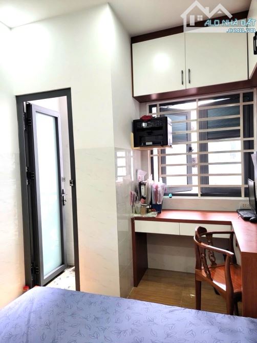 Bán nhà Nguyễn Đình Chiểu Phú Nhuận, 4 tầng, có ban công, nhỉnh 7 tỷ - 2