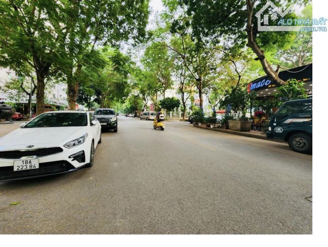Bán đất DV Trạm Trôi Hoài Đức tuyệt đẹp sát đường 32. 72m mt=5,6m chỉ 11.2 tỷ - 2