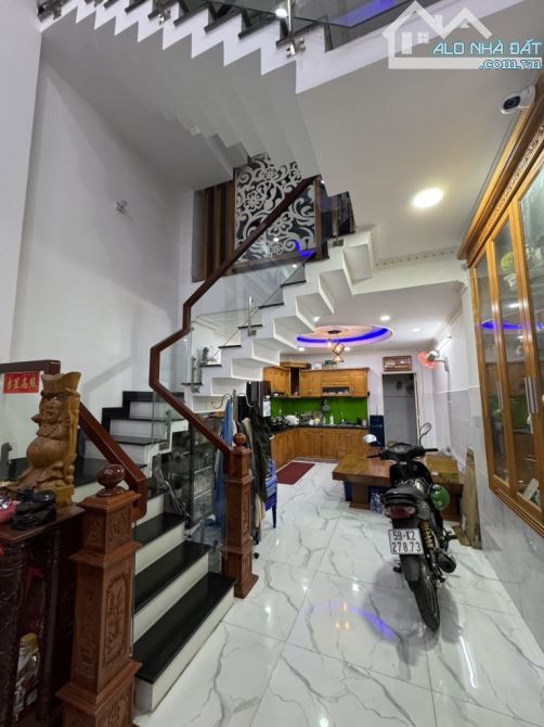 MẶT TIỀN Chiến Lược -BTĐ Bình Tân, 7️⃣🧄4️⃣   Diện tích 4m x16m - 2