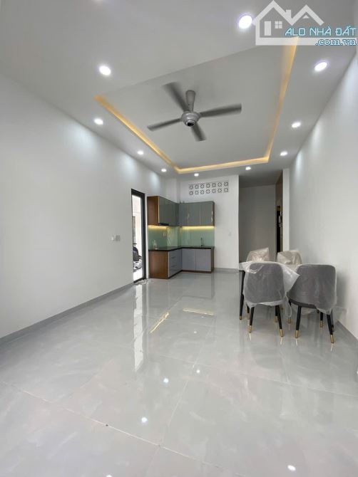 Phú Nhuận HXH Đặng Văn Ngữ - 43m2(4.2x10.5) 4 tầng - nở hậu -thang máy- Chỉ 8.89 tỷTL - 2