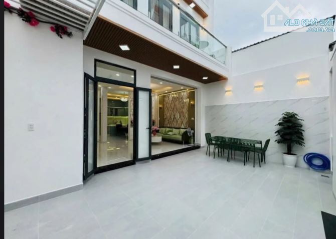 mua nhà tặng full nội thất mới.dt110m² 3(Tầng) chỉ có 8 tỷ 900 tr - 2