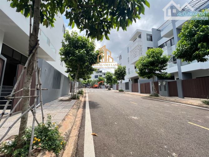 CĂN NHÀ PHỐ TESLA 03 KHU ĐÔ THỊ TRUNG NGUYÊN - 5x23,6m - ĐÔNG NAM - 8,3 tỉ - 2