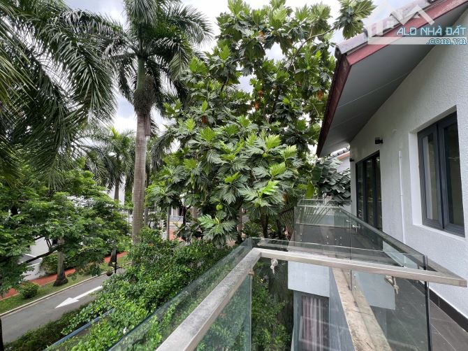 Bán biệt thự Riviera An Phú 116tỷ góc 2MT trục Chính DT 14x21 CN288m2 - 2