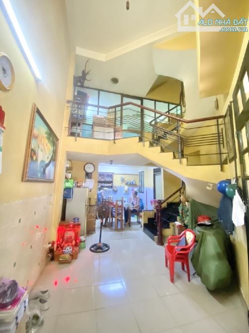 2 mặt tiền đường 10m- quận 3, khu vực chợ Bàn Cờ, 5 tầng, giá 24 tỷ - 2