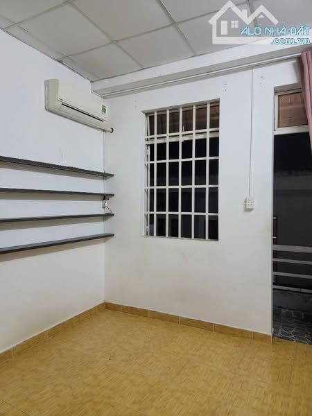 BÁN NHÀ TT PHÚ NHUẬN - HOA SỨ - 4 TẦNG - 28M2 - NHỈNH 4 TỶ - BỚT LỘC - 2