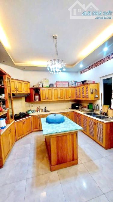 Bán nhà lầu thổ cư hoàn công hẻm ô tô Nguyễn Ái Quốc Tân Hiệp, 5x29m giá hơn 5 tỷ. - 2