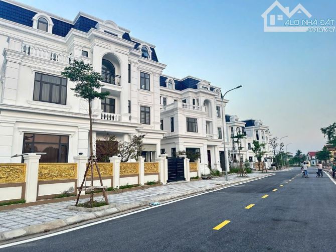 Chuyển nhượng căn nhà 4 tầng 100m2 khu đô thị Phúc Tiến Home - 2