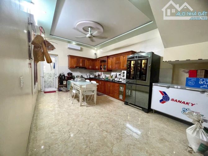 Bán nhà khu phân lô quán Nam ô tô đỗ cửa kết hợp kinh doanh  tại nhà tốt - 2