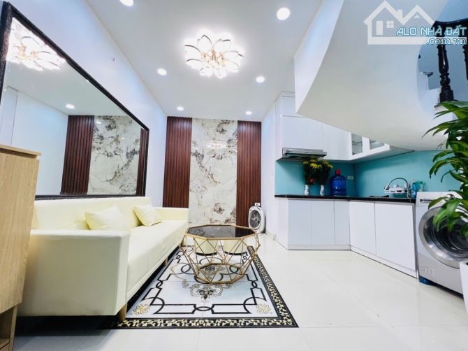 CƠ HỘI VÀNG! NHÀ DÂN XÂY KIÊN CỐ – 5 TẦNG – NỘI THẤT ĐẸP – CHỈ 4,5 TỶ TRUNG TÂM ĐỐNG ĐA 💥 - 2
