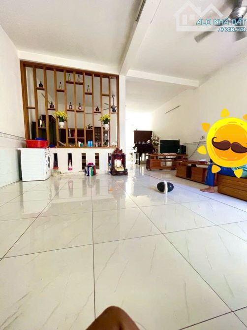 Nhà cấp 4 đường TÔ NGỌC VÂN, phường THẠNH XUÂN, Q12, dt 161m2 (6,5mx25m) Hẻm Ôtô GIÁ 9,5Tỷ - 2