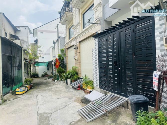 BÁN DÃY TRỌ – DT 101M2, NGANG 7.8M - THU NHẬP ỔN ĐỊNH – TĂNG NHƠN PHÚ A - 2