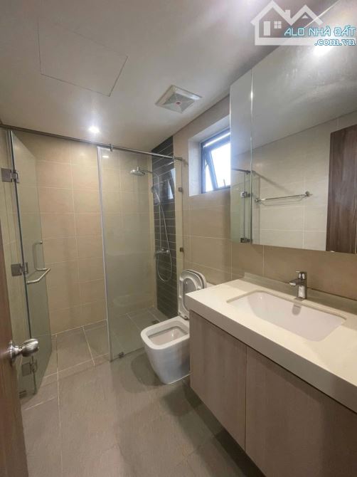 CHO THUÊ CĂN HỘ HÀ ĐÔ CENTROSA 3PN,110M2- FULL NỘI THẤT, CHỈ 24 TR - 2