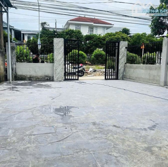 Bán căn nhà 2 mặt tiền Lê Duẩn Phía Đường Ray, Phường Phú Xuân, Huế - 2
