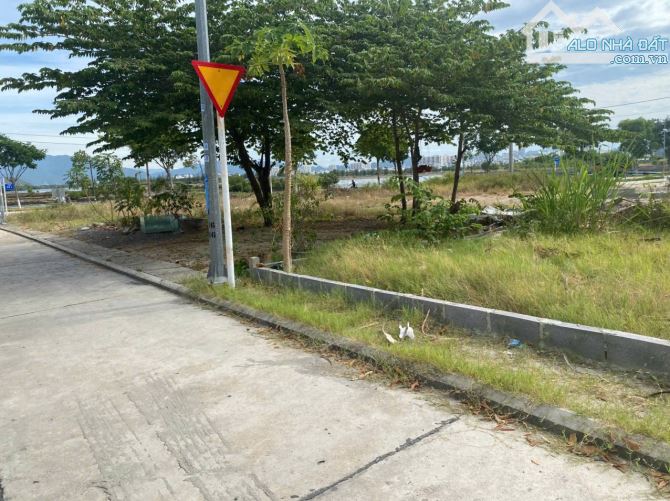 Đất TĐC Hòn Rớ 2 Phước Đồng dt 100m2 nhánh sông - 2