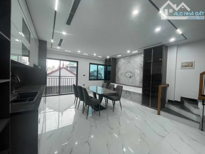 NHÀ NGỌC LÂM 66M2, 6 TẦNG THANG MÁY, NGÕ Ô TÔ THÔNG, SÂN RỘNG ĐỂ XE, GẦN CẦU CHƯƠNG DƯƠNG - 2