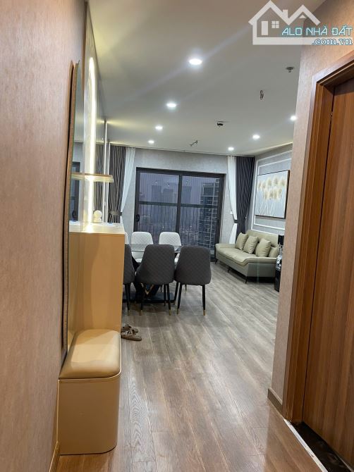 Bán nhanh căn chung cư NHS Trung Văn-Nam Từ Liêm 70m 2PN, giá 5.060 tỷ, full đồ đẹp - 2