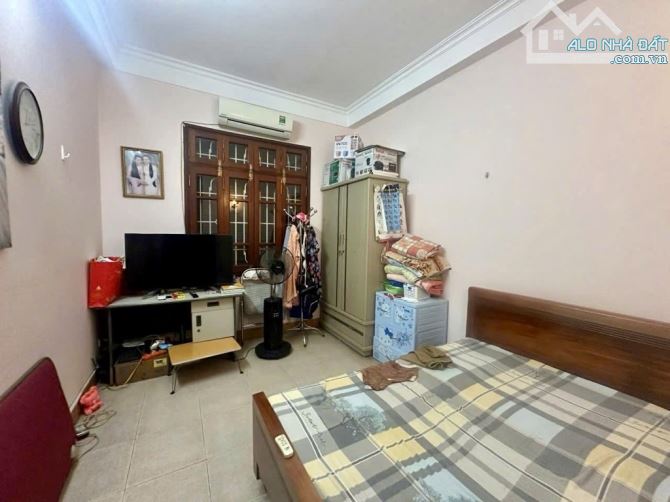 Bán nhà Ngoại Giao Đoàn, 42m x 4 tầng, dân xây ở sướng, ô tô qua cửa, an sinh tuyệt vời - 2