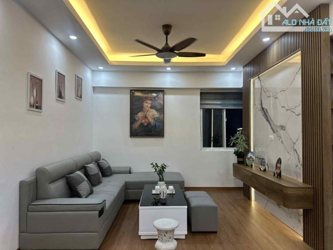CĂN HỘ CHUNG CƯ Lilama 52 Lĩnh Nam-115m2 - 3 phòng ngủ-2 wc - 2