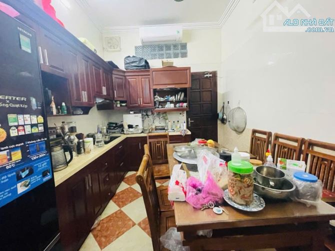 Bán Nhà Quận Hai Bà Trưng, Phân Lô Ô TÔ Tránh, 2 mặt ngõ, KD - 45m2 x 5 Tầng - Sổ vuông - 2