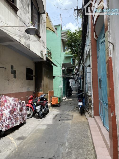 Nhà Q.3, giá 3.x tỷ, đường Điện Biên Phủ, 3 tầng, sổ hồng, gần đường NTT, Bàn Cờ - 2