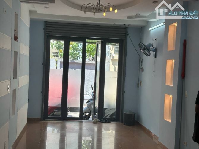 Căn đất phó đức chính đường 5,5m lề 3m lô đôi ngang 9,8m - 2