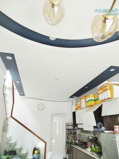 Chính chủ cần bán nhanh căn nhà 2 tầng đường lê đình lý - 2