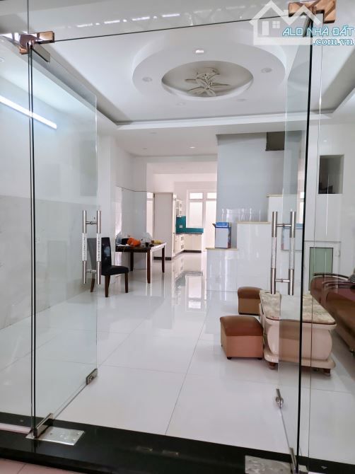 Bán nhà 4 tầng gần Golbal City, Phường An Phú, Quận 2 - 2