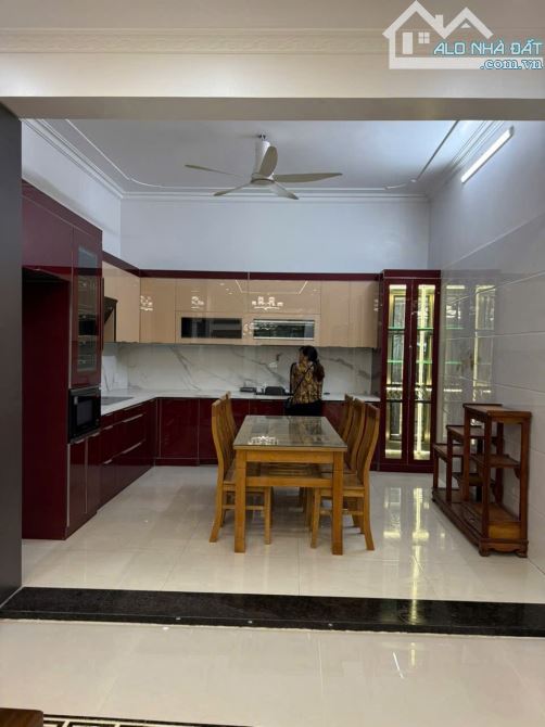 Chính thức mở bán căn nhà 3 tầng dt 90m2 khu phân lô đường 15m - 2