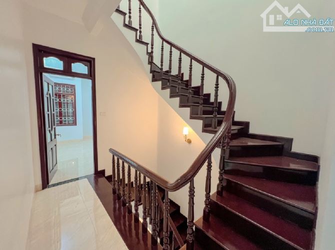 TÔ VĨNH DIỆN - NHỈNH 19 TỶ - 48m2 - Ô TÔ TRÁNH - VỈA HÈ RỘNG - 2