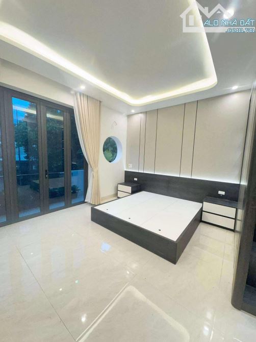 CẦN BÁN NHÀ 4 TẦNG DÂN XÂY MẶT ĐƯỜNG NGUYỄN THỰC - KHU ĐT HÒA VƯỢNG - NAM ĐỊNH : - 2