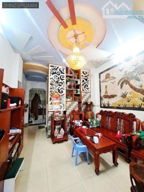 - VỊ TRÍ CỰC ĐẸP - HẺM NHỰA 8M THÔNG XE TẢI TRÁNH NHAU - NGAY HƯƠNG LỘ 2 - GIÁP TÂN PHÚ - - 2