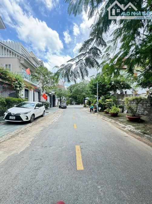 Bán nhà biệt thự An Phú đường số 18 khu B gần siêu thị Metro cũ Quận 2 (200m2) 58 tỷ - 2