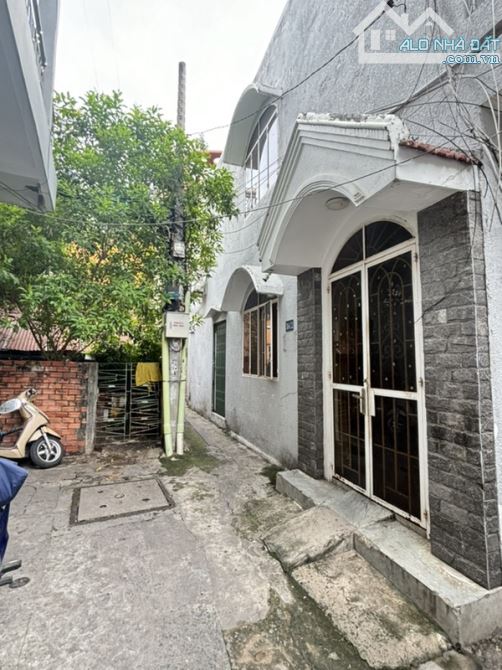 Chủ định cư nước ngoài bán nhà Nguyễn Trọng Tuyển, 33m2, 4 tầng, nhỉnh 6 tỷ (2025P164) - 2