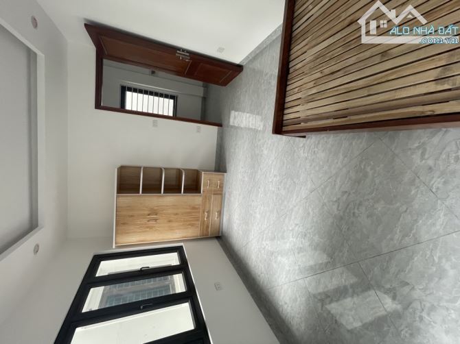 Nhà Lê Quang Đạo, lô góc, dân xây 40m2, 5 tầng chỉ 7 tỷ - 2