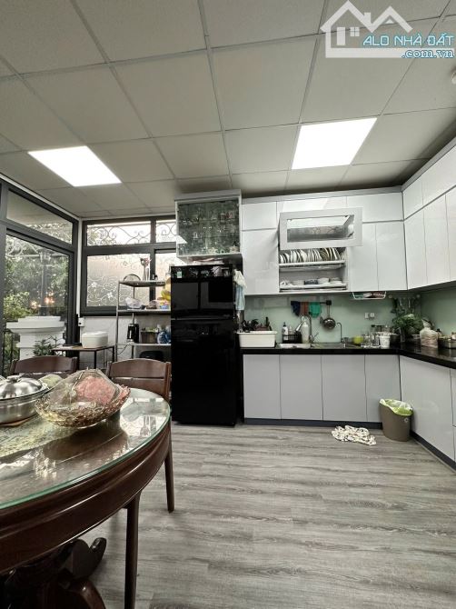 Bán gấp Liền kề Văn Phú 90m2 5 tầng nhà đẹp view công viên 17 tỷ hơn - 2