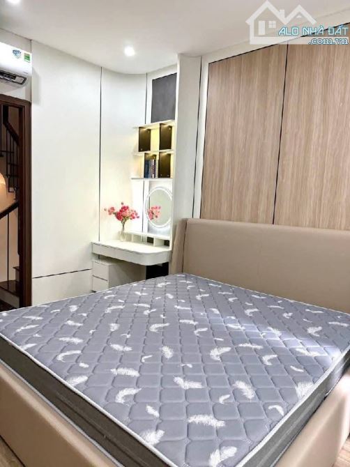 BÁN GẤP SIÊU PHẨM Ô TÔ TRÁNH, phố Phan Đình Giót, Hà Đông, 44m 5 tầng, nhỉnh 8 tỷ, CÓ TL. - 2