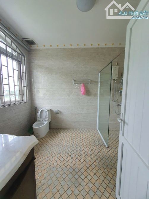 Nhà Biệt thự gần sân Golf Sông Bé, P Lái Thiêu, Tp Thuận An - 26