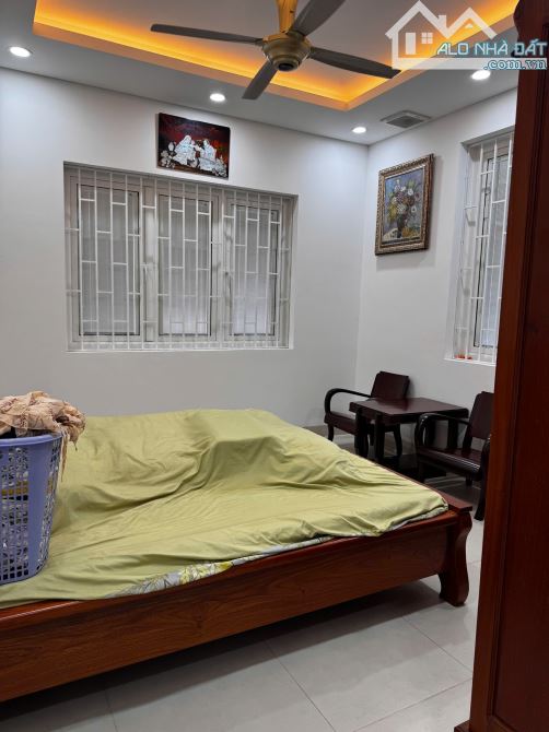 BÁN NHÀ MẶT TIỀN KHU NHÀ Ở CHÁNH HƯNG P5 QUẬN 8. CÁCH ĐƯỜNG CHÍNH PHẠM HÙNG CHỈ 80M - 3