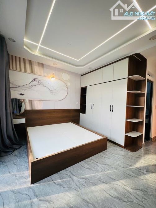 HÀNG HIẾM -- 1 CĂN DUY NHẤT - NỞ HẬU NGANG LỚN HƠN 5.5M XỊN - KHU VIP LÊ VĂN QUỚI - 3