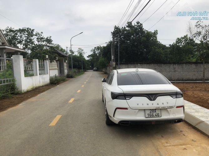 Cạnh Làng Đại Học Quốc Gia 300m ra đại Lộ Thăng Long - Metro số 5 Phân Lô DT:90m Hai Tháng - 3