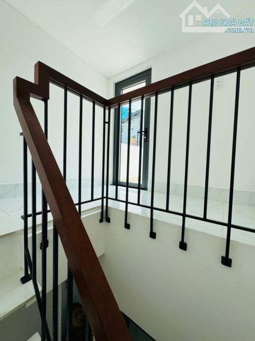BÁN NHÀ NGUYỄN CÔNG HOAN,3 TẦNG, 25M2, GIÁ 3,7 TỶ - 3