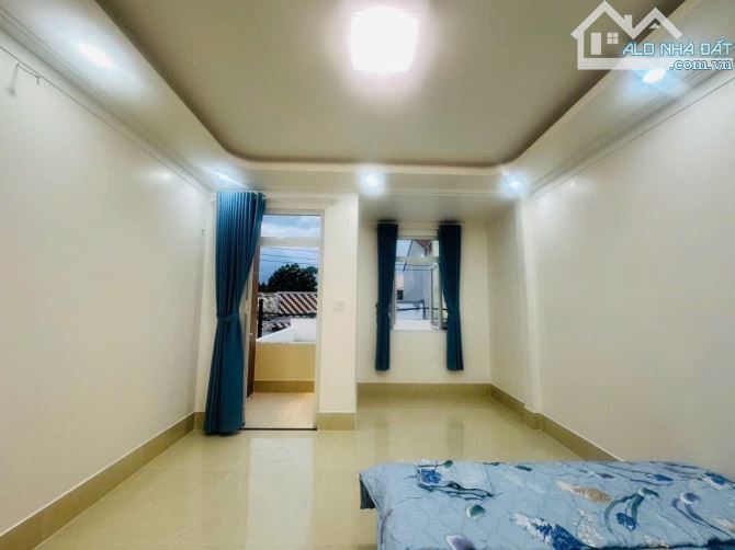 Nhà mới phường Long Châu khu dân cư hẻm oto - 3