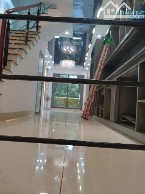 CỰC HIẾM -NHÀ ĐẸP GIÁ CỰC GIẺ  ĐỊNH CÔNG  Q-HOÀNG MAI DT: 45M2 4Tâng MT Cực Rộng Giá 3,7x - 3