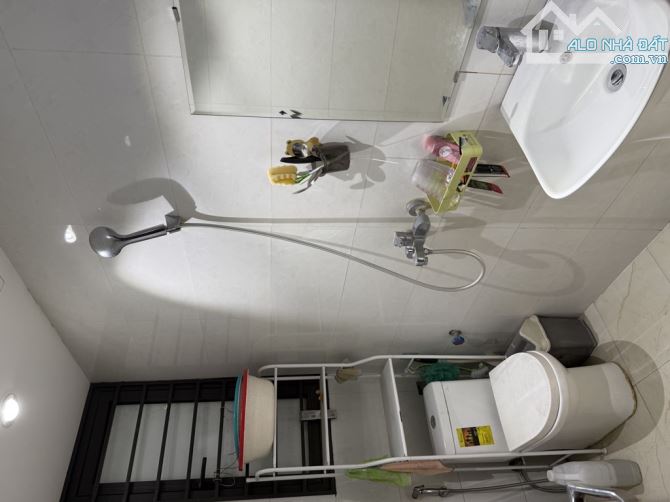 NHÀ 4T THẠCH BÀN Ô TÔ 45C ĐỖ _GARA DT 45M2 GIÁ CHỈ NHỈNH 5Đ - 3