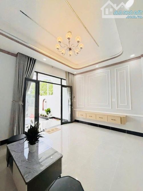 Giá rẻ bất ngờ vì cần xoay vốn gấp– nhà C4 ở Thới Tam Thôn, Hóc Môn giá 790 triệu - 3