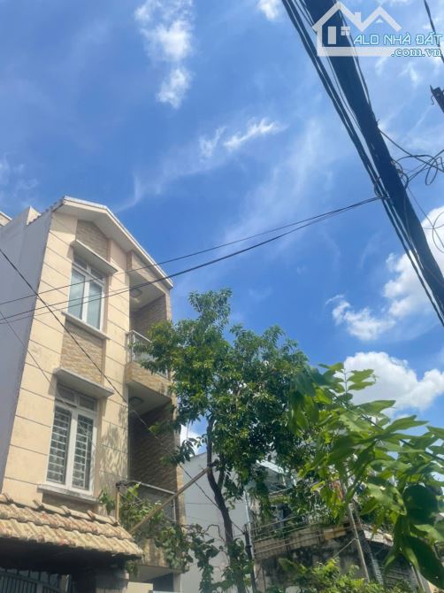 NHÀ RỘNG Lê Hoàng Phái - Gò Vấp - 3 tầng - 3PN,3WC - DT44m2 - HXH 4,5m - Hơn 4 tỷ - 3