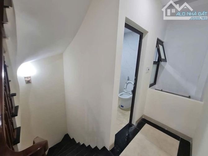 6 TỶ CÓ NGAY 31m2 PHƯƠNG CANH - Ô TÔ LÙI TẬN CỬA – Ở SƯỚNG – 10m BÃI ĐỖ Ô TÔ NGÕ THÔNG - 3