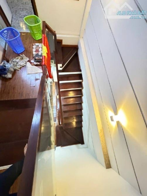 Khu  VIP Lai Xá , khu dân trí cao, 67,5m2, 5 Tầng , đường container , vỉa hè to. 15,8 tỷ - 3
