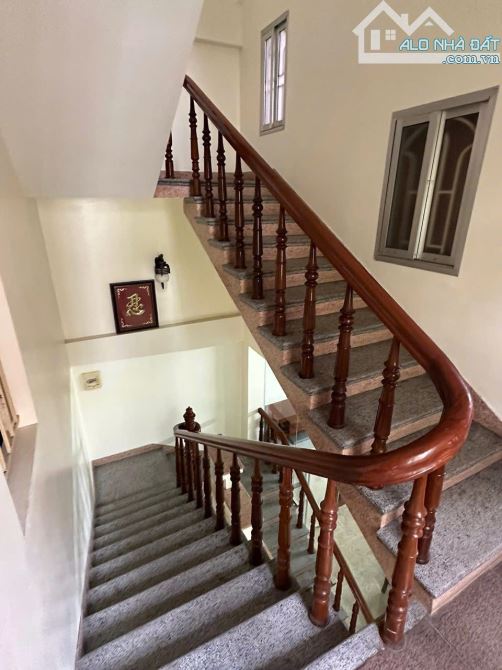 bán nhà góc thoáng khu đô thị trần hưng đạo, diện tích cực rộng gần 100m2 mà giá cực êm. - 3