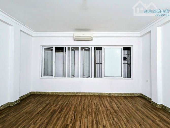 BÁN NHÀ 3 PHÚT ĐẾN PHỐ XÃ ĐÀN - LÔ GÓC, MT RỘNG - GIÁ CHỈ NHỈNH 6 TỶ VÀO Ở NGAY - 3